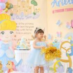 Yuanita Christiani Instagram - Akhirnya hari yang ditunggu-tunggu ayiewa datang juga❤️ @ariellalenorawiguna special request dari yang ulang tahun temanya maunya Cinderella, warna harus blue & pink, characters yang wajib ada pokoknya sesuai request yang mulia🤣