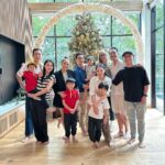 Yuanita Christiani Instagram - Nongkrong rasa staycation😂 Makasih tuan rumah kesayangan sudah rela rumahnya diacak-acak @sandradewi88 🤪 Kami terlalu nyaman dan MENOLAK pulang sejujurnya, gak berminat buka kos2an gitu disana?😂