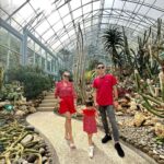 Yuanita Christiani Instagram - Lagi di bedugul, kembaran pake @ariellainstyle sama unyil kesayangan