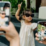 Yuanita Christiani Instagram - Adududuuhh... anak gadis pak Indra mulai banyak tingkah🤣 juara banget deh ini @sweet.escape jepretnya hahaha. Ini baru sebagian kecil, masih buanyaakk banget yang bikin gemes sampe pusing mau post yang mana, helep!🤣 Slide berapa yang paling gemoy?