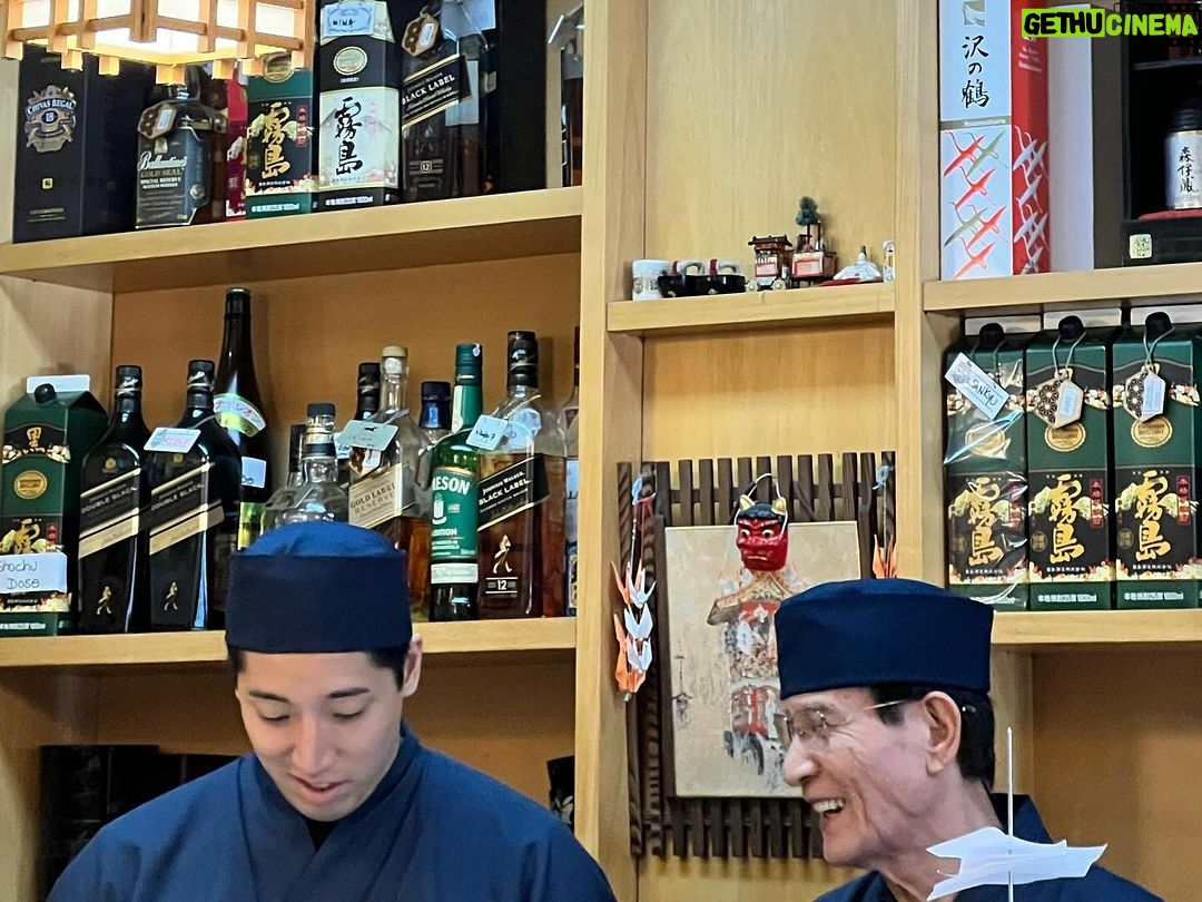 Yudi Tamashiro Instagram - 3 pastores de denominações diferentes, 1 evangelista sentados em uma única mesa para cooperar com o Pai na Sua obra. 🇧🇷🇯🇵🌍 Bairro Liberdade