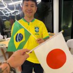 Yudi Tamashiro Instagram - Honrado em receber em minha residência o Cônsul do Japão🇯🇵 Sr. Hiroyuki Ide, que fez um belo trabalho e se despede do Brasil 🇧🇷 para uma nova missão. Participaram também da despedida o Sr. Valter Sassaki e @marcotoguchi , representando o @bunkyodigital , e o diplomata @dr.luiz.teixeira @rody_jp No final da reunião tive a oportunidade de dar de presente ao cônsul uma Bíblia e tenho certeza que esse momento foi preparado por Deus, pois Ele tem feito coisas extraordinárias. Obrigado, SENHOR! 🇧🇷🇯🇵 Alphaville