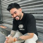 Yudi Tamashiro Instagram - Cabelo e barba pronto para gravação de amanhã do clip do meu amor @eumila aiaiaiai 😬 não vejo a hora de poder compartilhar a música e clip com vocês ❤️ Corte: @chbarber 💈
