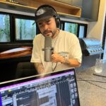 Yudi Tamashiro Instagram - Eu disse que não voltaria a cantar, só que não sou mais eu quem vivo, mas Cristo vive em mim! E usarei todas as forças e recursos pra falar o que Deus fez em mim! Aqui em casa Produzindo algo incrível com meu parceiro @edoliveroficial 🎧 SORRINDO POR DENTRO E POR FORA ❤️ Alphaville