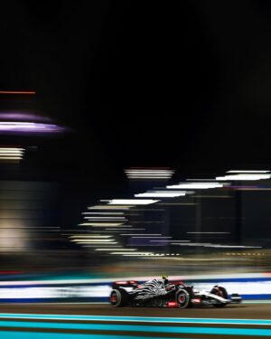 Yuki Tsunoda Instagram - What a way to end the season and a nice way to thank Franz. Shame we couldn’t get P7, but I’m very happy with the race today!
Thanks everyone for the first DOTD✌️
