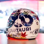 Yuki Tsunoda Instagram – I wanted to make a special helmet this weekend to thank Franz who has played such an important role in my career. He has always been supportive of me since before joining AlphaTauri and I have learned so many things from him. I hope we can have a great final race together
フランツさん、いつもありがとう! Yas Marina Circuit