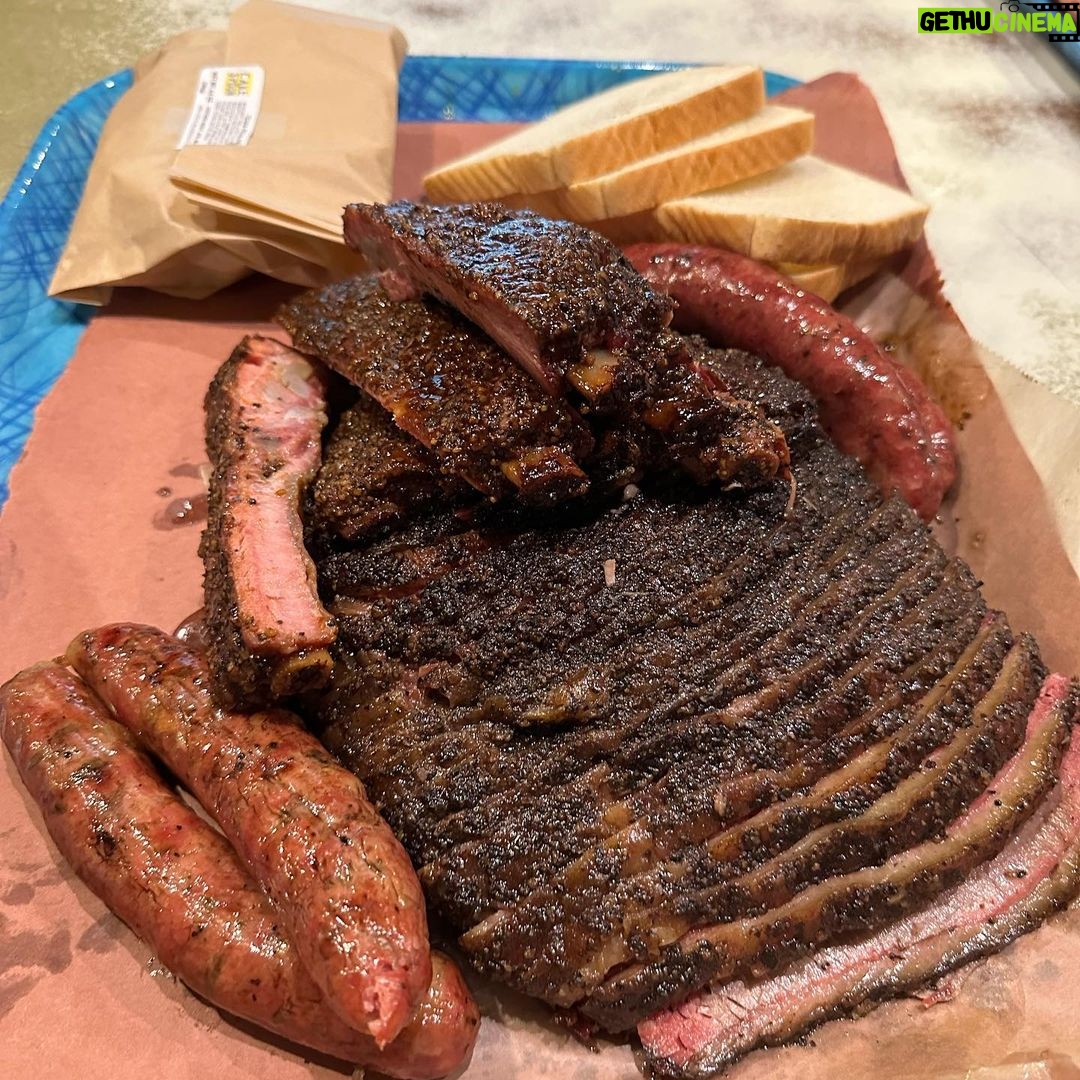 Yuki Tsunoda Instagram - Came here for the points, stayed for the hat and BBQ 🤠Austin, Texas
