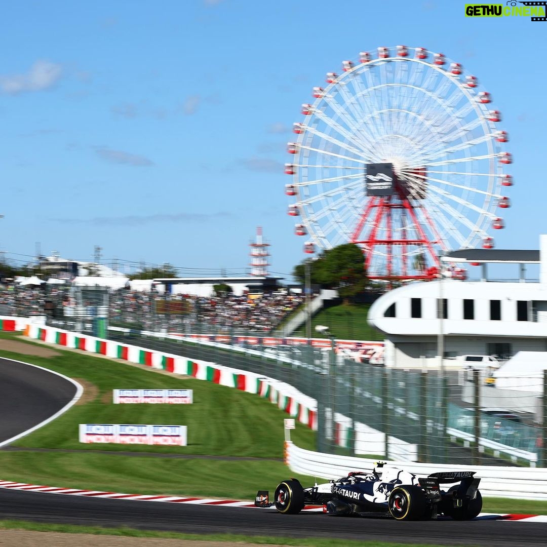Yuki Tsunoda Instagram - The energy and support I felt from everyone at the home GP was unbelievable! It was an unforgettable experience to race in front of all the fans and to celebrate Honda’s 75th anniversary. Thank you everyone and I can’t wait to come back next year! 鈴鹿サーキット