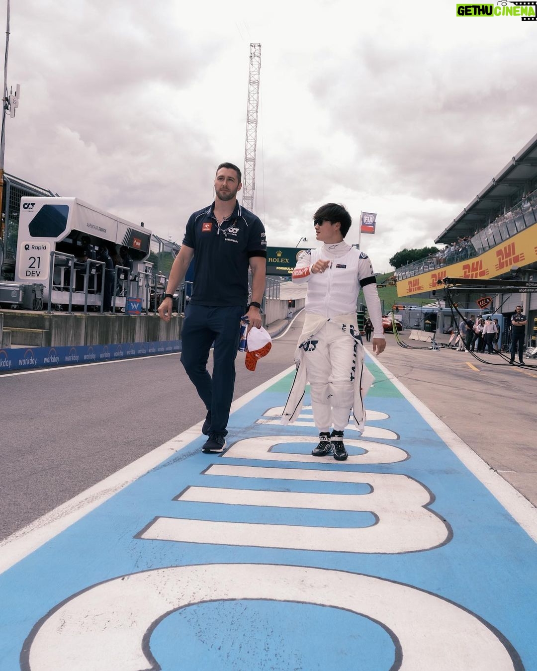 Yuki Tsunoda Instagram - Tough day yesterday. I got some damage on the first lap and didn’t have pace for the rest of the race. It was a tricky week but there are plenty of things I can learn from it, and now on to Silverstone 💪 Red Bull Ring