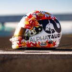 Yuki Tsunoda Instagram - Fresh new lid for 2023! 🍁 今年はこのヘルメットで戦います！ 📸: @samovidic