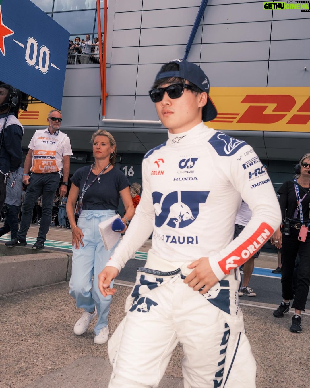 Yuki Tsunoda Instagram - Thanks for the chants. I really enjoyed lapping around here! Silverstone