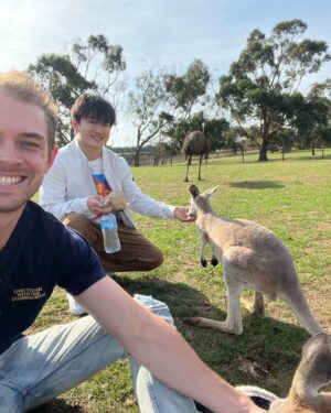 Yuki Tsunoda Instagram - Happy Easter to everyone from me and the AlphaTauri admin!