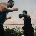 Yuki Tsunoda Instagram - Dubai training dump🏋️‍♂️ 📸: @mooretoexplore_ Dubai, United Arab Emirates