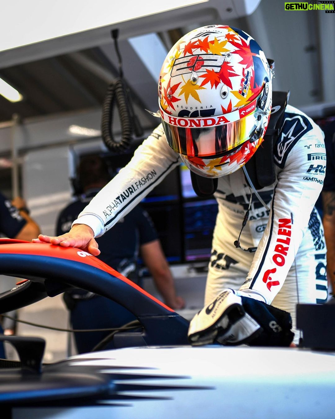 Yuki Tsunoda Instagram - Disappointing Quali as we had more pace, but tomorrow’s a new day to try and turn things around Autódromo de Interlagos