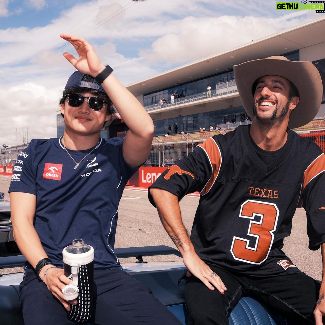 Yuki Tsunoda Instagram - Came here for the points, stayed for the hat and BBQ 🤠 Austin, Texas