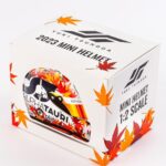 Yuki Tsunoda Instagram - New mini helmetsss! 🤏🍁 Thanks so much to everyone for the continued support! Go to the link in my bio to get yours 👆