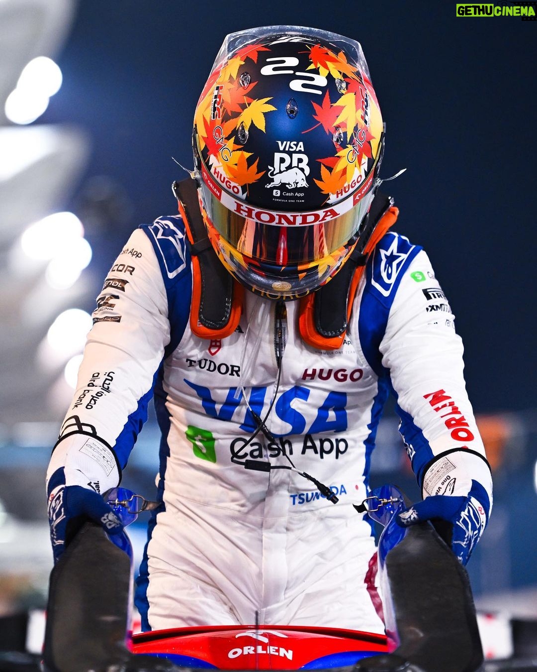 Yuki Tsunoda Instagram - Pre-season officially over! Now itβs down to business π€β Big thanks to everyone for the hard work the past few weeks! πβ Bahrain International Circuit