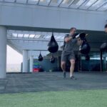 Yuki Tsunoda Instagram – Burning off the winter calories with @johnnoonancoach 😤​ Dubai, United Arab Emirates