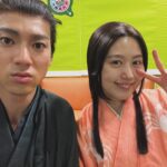 Yuki Yamada Instagram - #どうする家康 最終回 時は流れて、人はいつか死にます その中に、幸せもあれば どれだけの苦しみを噛み締めるだろう どんな仕事も、どんな人間も 今笑っている人も、 もしかしたら心では笑っていないかもしれない 心から笑えている瞬間など 何回あるだろう 自分が本当に幸せだと感じられる場所は…居場所は… 人の歴史にとやかく言うのは違う それはただ、彼らはきっと 自分や誰かのために戦ったんだと思う いつか 本当に平和な世の中が来るようにと どうする家康スタッフの皆様 ありがとう キャストの皆様 ありがとう 家臣団の皆様 本当にありがとうございました そして、殿 ありがとうございます あなたのおかげで 本多平八郎忠勝、戦い抜けました わしは生きた 写真の中に 沖縄の人がひとり… @nhk_ieyasu @jun.matsumoto_ieyasu