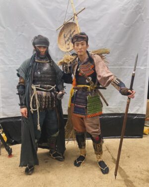 Yuki Yamada Instagram - #どうする家康 最終回
時は流れて、人はいつか死にます
その中に、幸せもあれば
どれだけの苦しみを噛み締めるだろう
どんな仕事も、どんな人間も
今笑っている人も、
もしかしたら心では笑っていないかもしれない
心から笑えている瞬間など
何回あるだろう
自分が本当に幸せだと感じられる場所は…居場所は…

人の歴史にとやかく言うのは違う

それはただ、彼らはきっと
自分や誰かのために戦ったんだと思う
いつか
本当に平和な世の中が来るようにと

どうする家康スタッフの皆様
ありがとう
キャストの皆様
ありがとう
家臣団の皆様
本当にありがとうございました
そして、殿
ありがとうございます
あなたのおかげで
本多平八郎忠勝、戦い抜けました

わしは生きた

写真の中に
沖縄の人がひとり…
@nhk_ieyasu 
@jun.matsumoto_ieyasu