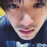 Yuki Yamada Instagram – #山田裕貴ANNX ０時から
今夜もよろしくお願いします
今日は酵素風呂からの整骨院だったので
#好転反応リラックスふぬけモード です！
生放送はぶち上げていきます