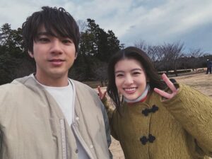 Yuki Yamada Instagram - #君が心をくれたから 誰が「お兄はかんぴょう巻き」じゃ！
☀️の妹、春陽
明後日、１２日、第６話！

#太陽 
#春陽 
#お兄はかんぴょう巻き 
#司さんは本マグロ 

@kimikoko_fujitv 
@natsuki__deguchi__official