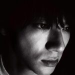 Yuki Yamada Instagram – 日々、自分が生きているということ

セカイを体感できることの喜び

これは明日からのドラマにも繋がります

日々感謝して
命に感謝して
すべてに感謝して

僕らのお仕事が誰かのセカイを救うような
そんな作品を届けられますように

工さんは無理に笑ってと言わず
ただ、シャッターを押してくれました

これが僕の素の顔だと思うし
無理のない自分でいさせてくれて
本当に嬉しかった
ありがとうございました

@takumisaitoh_official 
・・・
#山田裕貴 さん 🌞

@kimikoko_fujitv 

@00_yuki_y

@madamefigarojapon

エンタメが 今すぐにでなくとも
いつの日か 被災された方々に 寄り添える事を願って

フジテレビ月9ドラマ
「君が心をくれたから」明日21時より

photo：@takumisaitoh_official