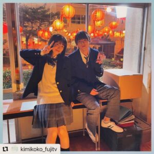 Yuki Yamada Instagram - ☔️と☀️（１０年前）

@kimikoko_fujitv 
・・・
.
＼ #君ここ オフショット／
🌦 - - - - - - - - - - - 🌦

1月8日成人の日
月曜よる9時放送スタート🤍
#君が心をくれたから

#永野芽郁 さんと #山田裕貴 さんの
オフショットを公開🫣🕯⸒⸒

#TVer のお気に入り登録は
プロフィール欄のリンクから .ᐟ.ᐟ
@kimikoko_fujitv 

#フジテレビ
#初回30分拡大