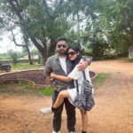 Yukti Kapoor Instagram - I’ll keep these memories in my heart until our next family trip… #familia ✨ Thankyou Goru @gouravkapoor.21 for this adventurous trip ♥️ #family #familytime Ranthambore