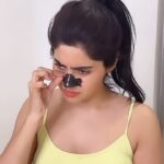 Yukti Kapoor Instagram – And end up stuck in a peel off mask 👹😀

@ronak__kapoor 

#sorrybutnosorry 😛

.

.

.
#reelsinstagram #reels #reelitfeelit #reelsindia #funny #funnyreels #brosis #trendingreels #trending #reelkarofeelkaro