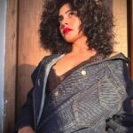 Yukti Kapoor Instagram - . . #curlyhair #denim #magichour