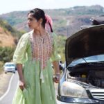 Yukti Kapoor Instagram – Kirti Shukla reporting from the sets of KEH DOON TUMHEIN #kdt ♥️

Monday to Sunday at 11 pm on @starplus 

#workingstills #setlife #actorslife 
📸 @psycameraman 
MUA @radhe_kashyap_123