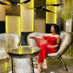 Yukti Kapoor Instagram – Kaisa laga “Keh doon Tumhein” ka first episode ? 
 Jaldi se Comments mai bataiye 👇

Keep watching KDT –  mon to sun at 11 pm on Starplus 😇

#newshow #starplus #kehdoontumhein #kdt #kirti