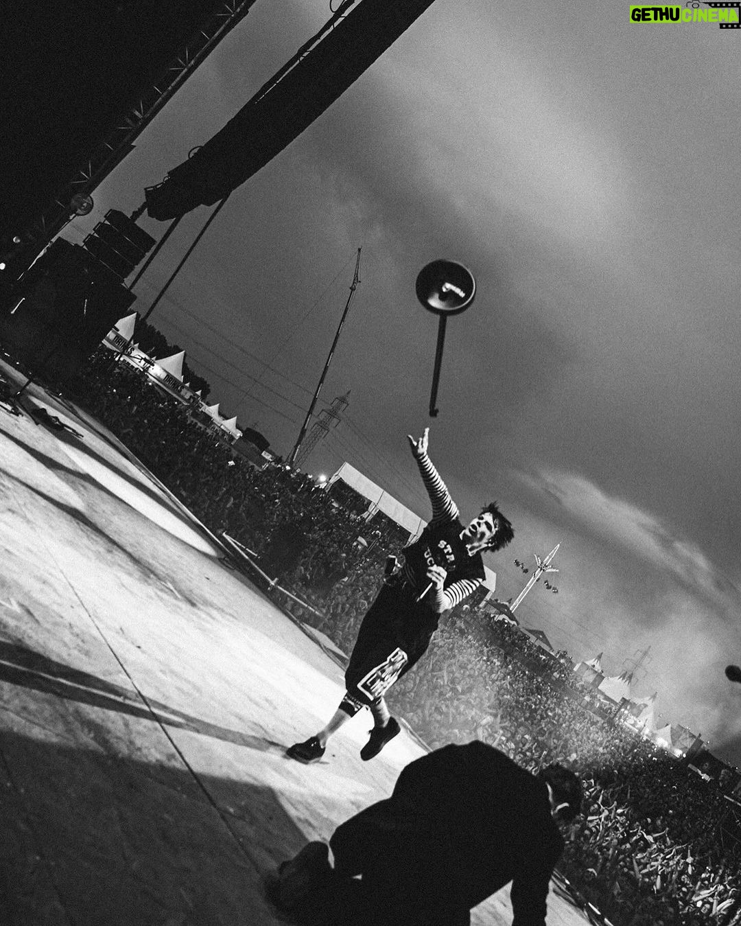 Yungblud Instagram - LATVIA π±π» LITHUANIA π±πΉ HUNGARY ππΊ SLOVAKIA πΈπ° CROATIA ππ· SERBIA π·πΈ we are finally bringing the movement to you. i cannot wait to meet you all! tickets onsale 9am (local) FRIDAY. see u there. letβs fookin go ! π€π€π€