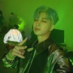 Yunhyeong Instagram - #너라는이유 #behind
