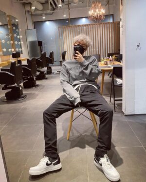 Yunhyeong Instagram - 