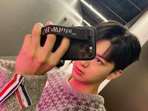 Yunhyeong Instagram - 내맘대로📸