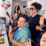 Yuri Vargas Instagram - Gracias gente linda por llenar mis días de alegría en este país tan maravilloso los llevo en mi corazón ♥️ gracias Amigos se que los veré muy pronto. 🇲🇽♥️♥️♥️♥️ @gludelgado @danydeandaof @augussrodriguez @karliupx_mua @karirachair #Sandrita #jazz #felipe #Mario Equipo hermosoo trabajador y con la mejor energía del mundo Mexico City, Mexico