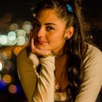 Yuri Vargas Instagram - Gracias a Lady y al personaje de Yurani por lo que me dio en mi carrera profesional y lo que me enseñó para la vida. Agradezco a las personas por las muestras de cariño y por identificarse con los personajes y la historia. Aquí lo importante es tener esa pequeña perspectiva de lo que puede pasar por malas decisiones, no importa que tan difícil este el camino, siempre debes seguir adelante, luchar paso a paso por lo que deseas y así en algún momento lo lograrás. 🎬🎬♥️♥️🌹🌹 @ladylavendedoraderosasoficial gracias mi Reina por tu historia 🌹🌹🌹