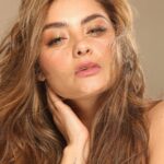 Yuri Vargas Instagram - Actriz por Pasión, Emprendedora por Vocación y Nadadora sincronizada por Diversión. 🙏👍