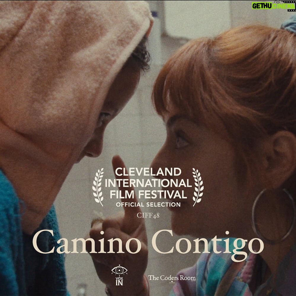 Yuri Vargas Instagram - ¡Con mucho orgullo les compartimos esta alegría! Nuestro cortometraje “Camino Contigo” es selección oficial en el @clefilmfest, un festival gigante calificador a los Premios Oscar 👀 Todo el crédito al increíble equipó detrás de esta belleza de corto dirigido por @directedbyadrien, producido por @yurivargas1, @karenrinconq y @luisvanegascine @vox.in.cinema @lagofilms !Que se vengan muchos más!