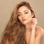 Yuri Vargas Instagram - Feliz día a todas las Mujeres 🖤♥️👏👏👏