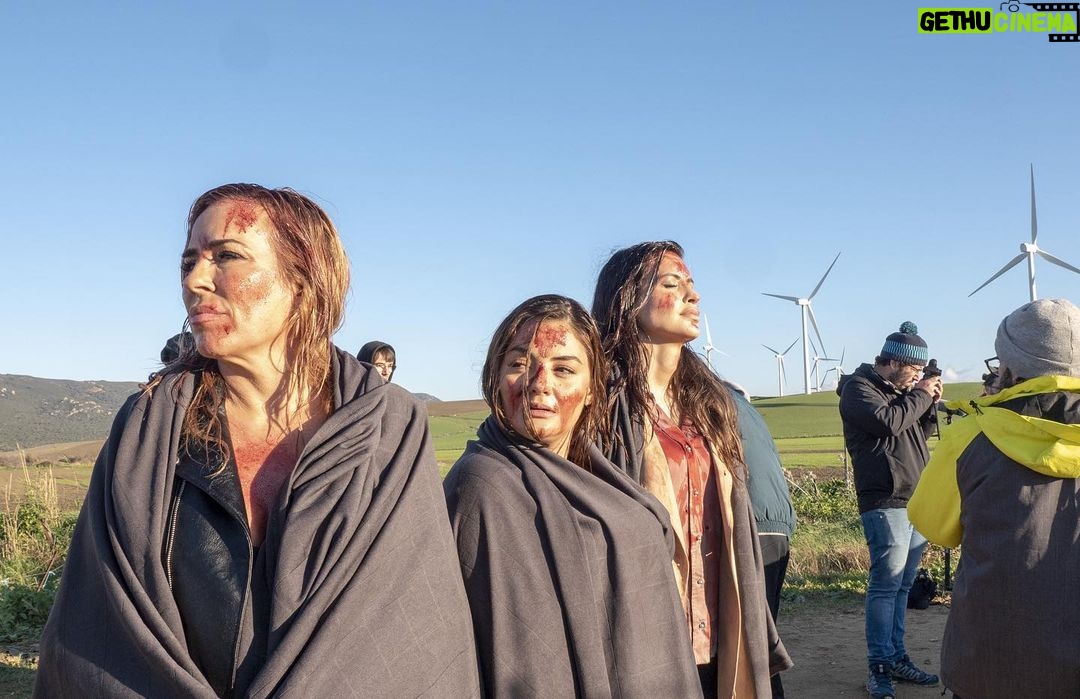 Yuri Vargas Instagram - Vampiras 🧛♀️ 🎥🎬 @vampirasthemovie @milett @brunarubio lo que viene.