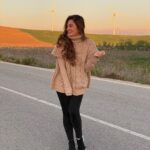 Yuri Vargas Instagram – Lindo día 🇪🇸 ☀️🌅
Outfit @xussoficial Zahara, Spain