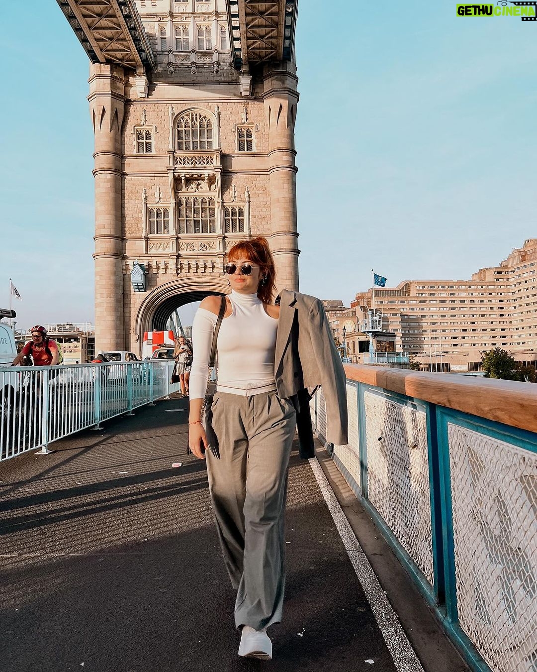 Yuri Vargas Instagram - L O N D O N 🇬🇧 Tower Bridge, London