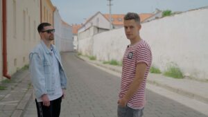 Yury Dud Instagram - Начали снимать @noizemc весной 2021 года, закончили – осенью 2022-го. За это время: – ему отменили почти все концерты в России; – он выпустил альбом-предсказание; – началась война; – он уехал из России; – вместе с Лизой Монеточкой проехал благотворительный тур и собрал больше 300 тысяч евро для украинских беженцев. Большой выпуск про большого артиста. Ссылка - в профиле. ДАННОЕ СООБЩЕНИЕ (МАТЕРИАЛ) СОЗДАНО И (ИЛИ) РАСПРОСТРАНЕНО ИНОСТРАННЫМ СРЕДСТВОМ МАССОВОЙ ИНФОРМАЦИИ, ВЫПОЛНЯЮЩИМ ФУНКЦИИ ИНОСТРАННОГО АГЕНТА, И (ИЛИ) РОССИЙСКИМ ЮРИДИЧЕСКИМ ЛИЦОМ, ВЫПОЛНЯЮЩИМ ФУНКЦИИ ИНОСТРАННОГО АГЕНТА