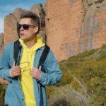 Yury Dud Instagram – Занимайтесь любимым делом, двигайтесь вперед и вдохновляйтесь на новые цели с легендарным ароматом от BOSS Bottled.
(скалы на видео – это Риглос: 4,5 на машине от Мадрида, 3 часа – от Барселоны)