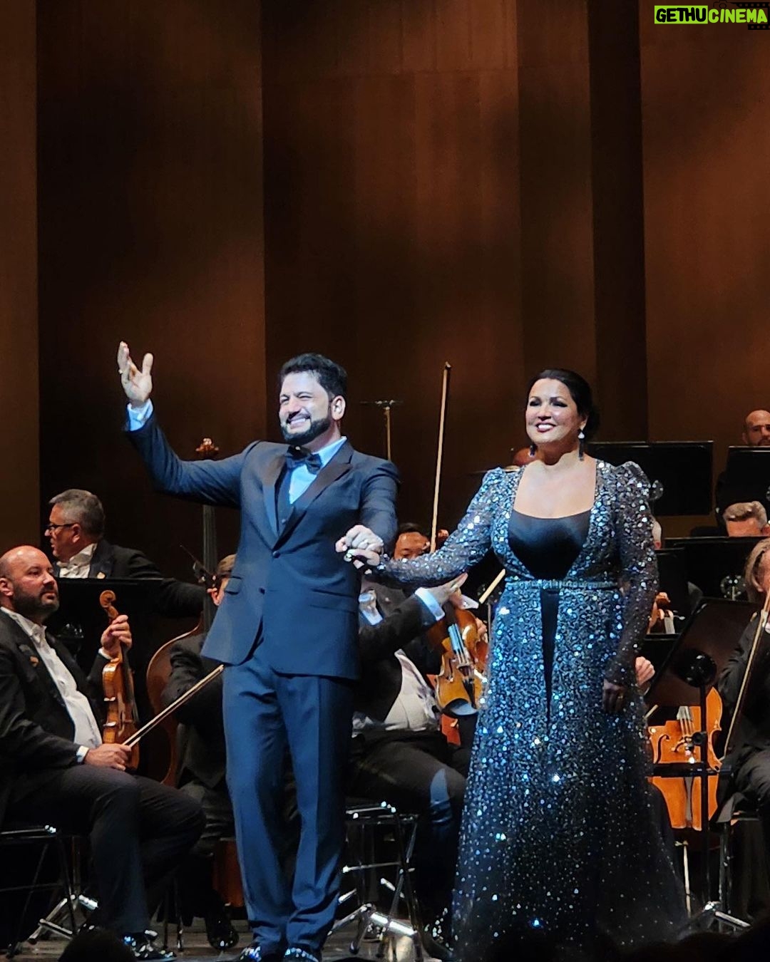 Yusif Eyvazov Instagram - Thank you Baden-Baden for wonderful and warm welcoming us 🥹❤️ @festspielhausbadenbaden @anna_netrebko_yusi_tiago @carlespachon @claudio.vandelli @elenazhidkova We will be back ❤️ Спасибо Баден-Баден за такой теплый прием , за вашу поддержку и за то что ждали этот концерт , ❤️❤️❤️ Мы обязательно вернемся и запомним навсегда ваше отношение и поддержку ❤️ #yusif #yusifeyvazov #anna #annanetrebko #badenbaden #germany🇩🇪 #deutschland #юсиф #юсифэйвазов #аннанетребко #германия🇩🇪 #баденбаден Baden-Baden, Germany