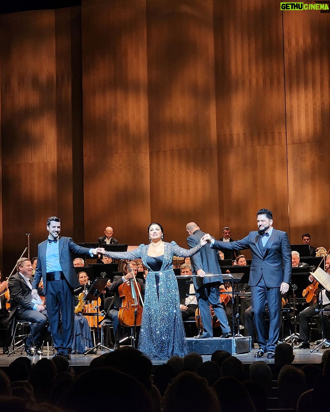 Yusif Eyvazov Instagram - Thank you Baden-Baden for wonderful and warm welcoming us 🥹❤️ @festspielhausbadenbaden @anna_netrebko_yusi_tiago @carlespachon @claudio.vandelli @elenazhidkova We will be back ❤️ Спасибо Баден-Баден за такой теплый прием , за вашу поддержку и за то что ждали этот концерт , ❤️❤️❤️ Мы обязательно вернемся и запомним навсегда ваше отношение и поддержку ❤️ #yusif #yusifeyvazov #anna #annanetrebko #badenbaden #germany🇩🇪 #deutschland #юсиф #юсифэйвазов #аннанетребко #германия🇩🇪 #баденбаден Baden-Baden, Germany
