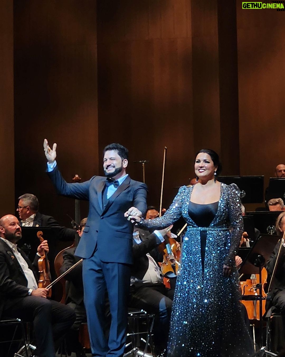 Yusif Eyvazov Instagram - Thank you Baden-Baden for wonderful and warm welcoming us 🥹❤️ @festspielhausbadenbaden @anna_netrebko_yusi_tiago @carlespachon @claudio.vandelli @elenazhidkova We will be back ❤️ Спасибо Баден-Баден за такой теплый прием , за вашу поддержку и за то что ждали этот концерт , ❤️❤️❤️ Мы обязательно вернемся и запомним навсегда ваше отношение и поддержку ❤️ #yusif #yusifeyvazov #anna #annanetrebko #badenbaden #germany🇩🇪 #deutschland #юсиф #юсифэйвазов #аннанетребко #германия🇩🇪 #баденбаден Baden-Baden, Germany